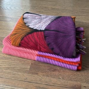 Brand New Scarves - no tag